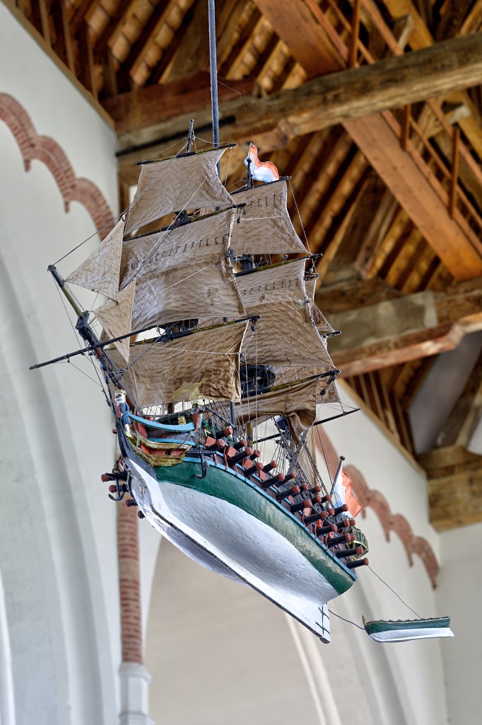 HDR Sint Nicolaaskerk grote kerk eglise church kerkfotografie Brouwershaven Jacob Cats religie religion gotiek bezienswaardigheden protestant rooms katholiek